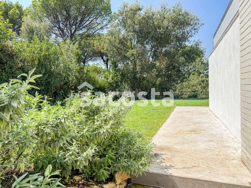 Foto 4e0d7a9c-60b0-4f50-84d8-f0dd2fa612b7. Casa amb calefacció aparcament piscina a Caldes de Malavella