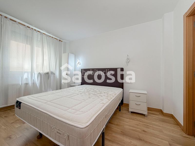 Foto 0f53e027-dd21-4639-b8c4-f24cdce6f844. Pis amb calefacció aparcament a Els Pavos Blanes