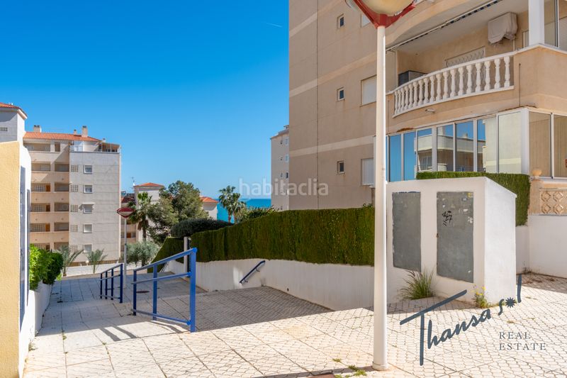 Foto 6c376693-1820-4879-964d-570ad3c48788. Pis amb calefacció aparcament piscina a Los Arenales del Sol Elche / Elx