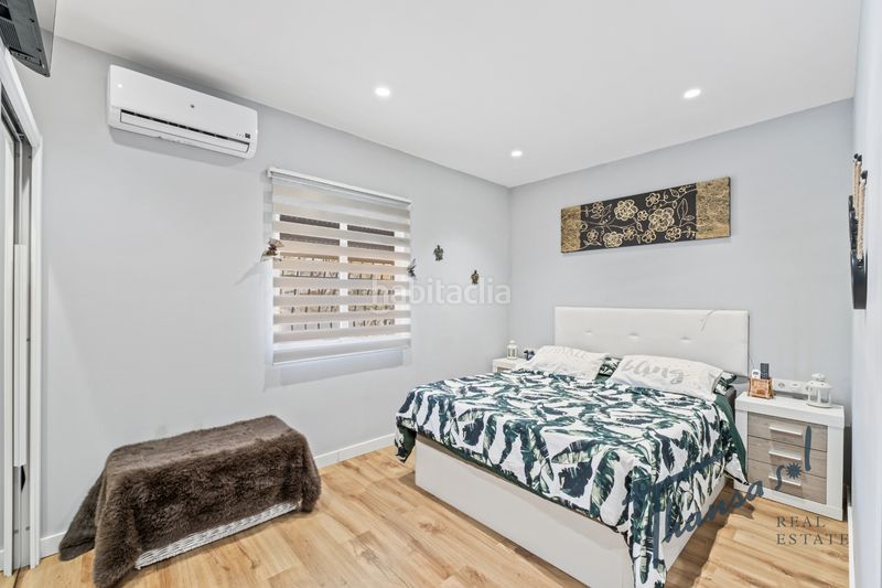 Foto 1ae515b5-1c67-4d87-b2ef-23b18e3c2121. Masia amb xemeneia calefacció aparcament piscina a Alicante