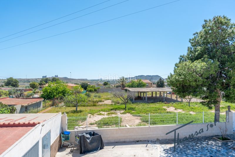 Foto 99ed531f-b7f4-4721-b0d5-2bc2685ac8b5. Masia amb xemeneia calefacció aparcament piscina a Alicante