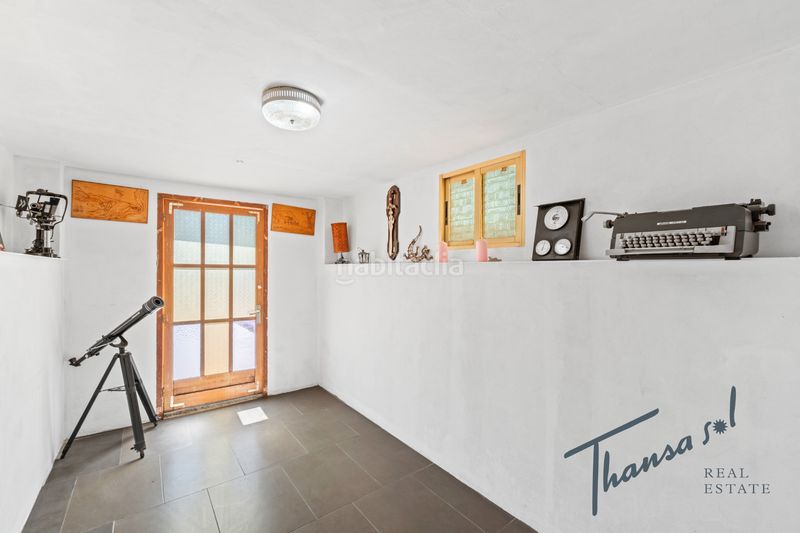 Foto a23112b1-4180-4e0d-ae67-470866f3f01f. Masia amb xemeneia calefacció aparcament piscina a Alicante