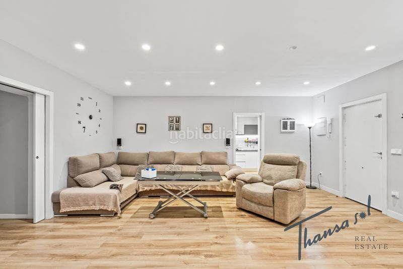 Foto bf6ae991-02d0-48b6-84dd-1f0f723799b1. Masia amb xemeneia calefacció aparcament piscina a Alicante