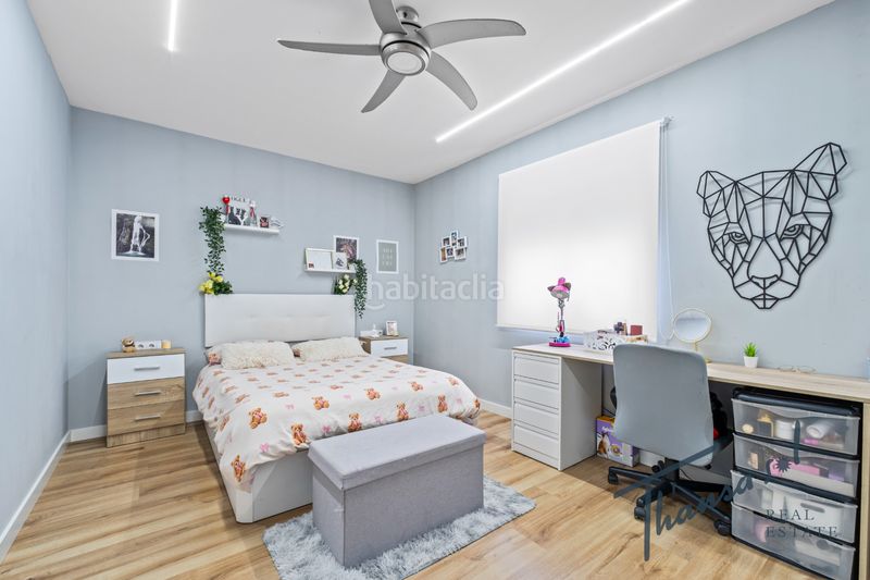 Foto e2279344-efbc-443a-b803-eea3a26f3850. Masia amb xemeneia calefacció aparcament piscina a Alicante