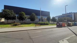 Appartement en Salesas. Piso en venta en corte ingles, 4 dormitorios.