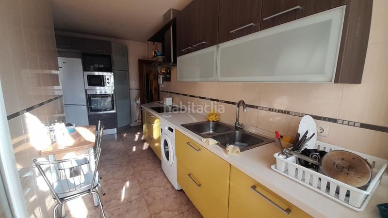 Foto 75a60dfa-ffc9-438d-a486-6b908bd0960e. Alquiler piso  en alquiler en plaza oeste, 3 dormitorios. en Salamanca