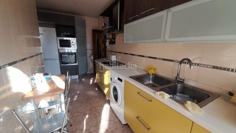 Foto f4b6052a-e214-49e1-8a1c-2ac4166b8cf7. Alquiler piso  en alquiler en plaza oeste, 3 dormitorios. en Salamanca