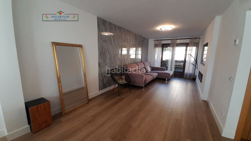 Foto 0bc133f1-c363-41bf-a058-320a01498f92. Casa a schiera con riscaldamento parcheggio piscina in Villares de la Reina