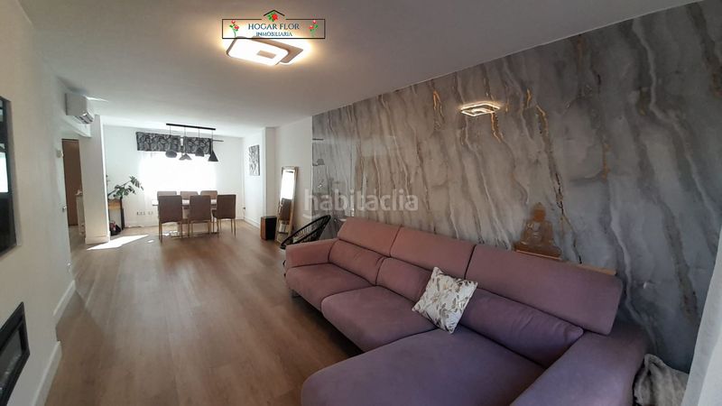 Foto 506050f4-1638-408d-8664-962cd4519727. Casa a schiera con riscaldamento parcheggio piscina in Villares de la Reina