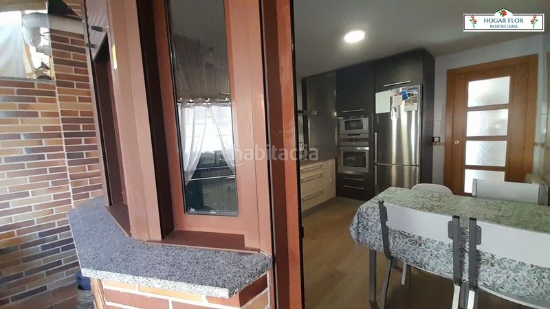 Foto 894cef38-96c5-419f-9570-63f4c2768642. Casa a schiera con riscaldamento parcheggio piscina in Villares de la Reina