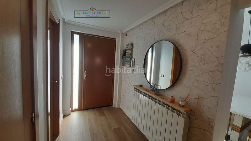 Foto 98c9150d-e837-4af1-8f74-f57bf5301140. Casa a schiera con riscaldamento parcheggio piscina in Villares de la Reina