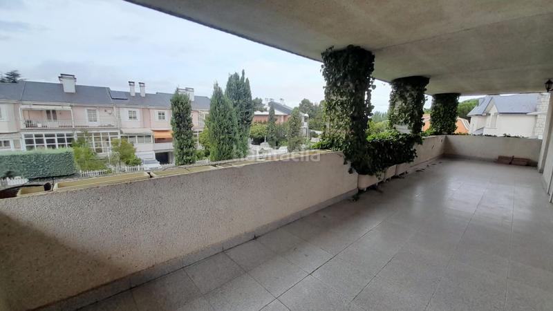 Foto 396b696b-e010-4bdc-b920-8c78f4fe2c73. Chalet  en venta en urbanización valdelagua, 5 dormitorios. en Santa Marta de Tormes