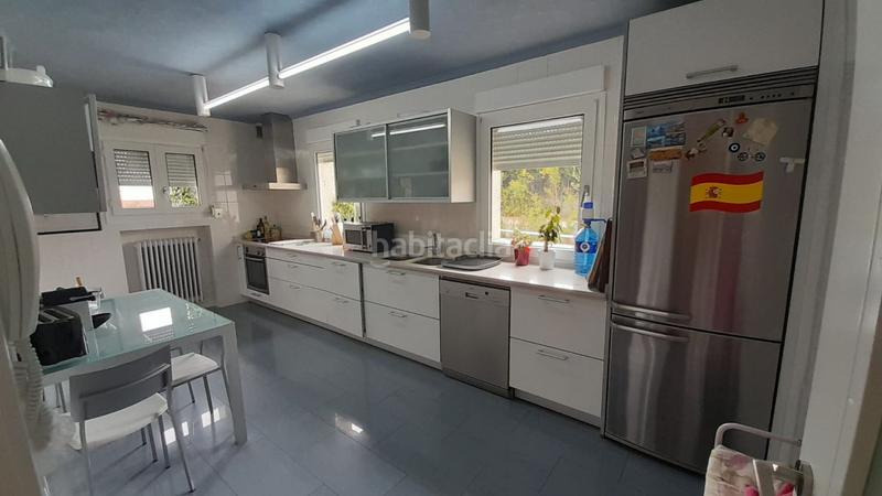 Foto b285e2d5-0e4f-4fd3-820e-d45599b19696. Chalet  en venta en urbanización valdelagua, 5 dormitorios. en Santa Marta de Tormes