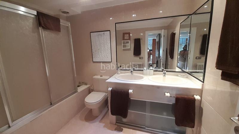 Foto de6de590-6aeb-4bcc-9a9b-46cff1a4289d. Chalet  en venta en urbanización valdelagua, 5 dormitorios. en Santa Marta de Tormes