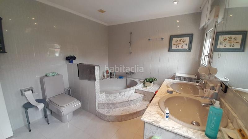 Foto e610ce9b-96cb-47ac-831a-8840cd225601. Chalet  en venta en urbanización valdelagua, 5 dormitorios. en Santa Marta de Tormes