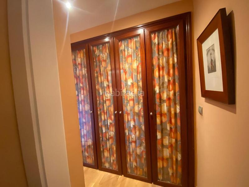 Foto e67f9879-f677-42f5-8040-a943dfe39969. Chalet  en venta en urbanización valdelagua, 5 dormitorios. en Santa Marta de Tormes
