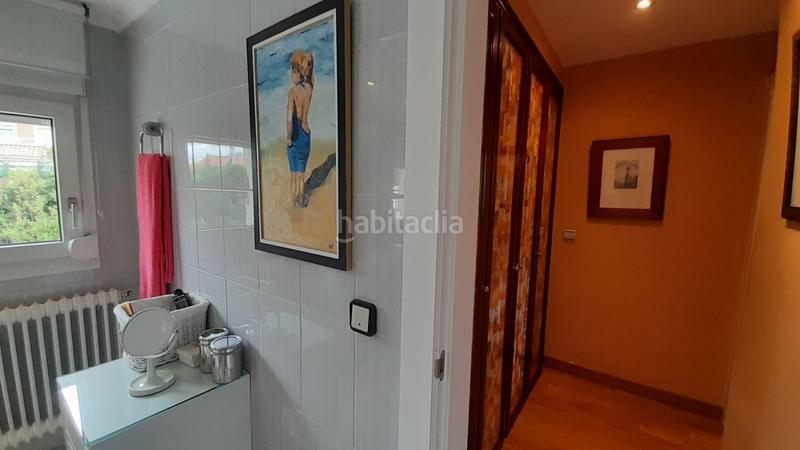 Foto ebc9e980-49d5-45b6-b36f-2a4ed1e0cf6c. Chalet  en venta en urbanización valdelagua, 5 dormitorios. en Santa Marta de Tormes