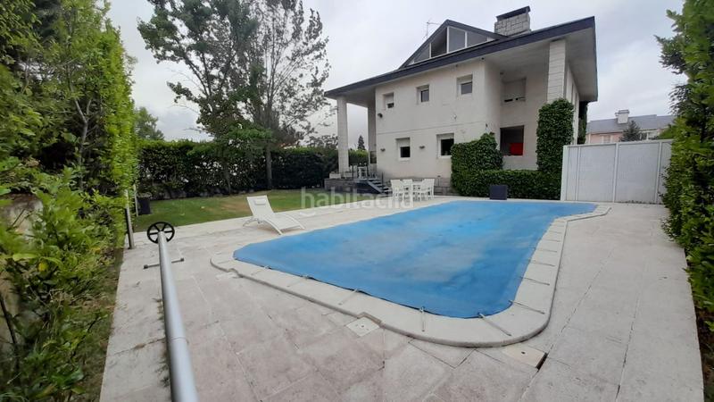 Foto fd4673a8-a039-4cee-a5a4-197715303c33. Chalet  en venta en urbanización valdelagua, 5 dormitorios. en Santa Marta de Tormes