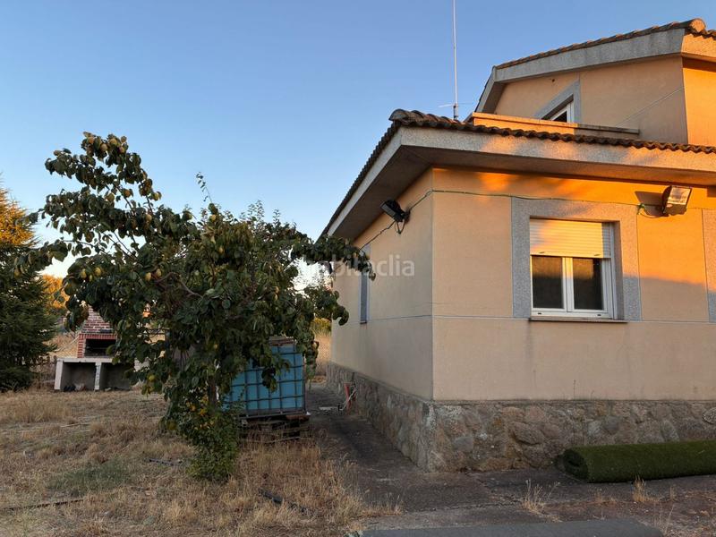 Foto 770b836c-101f-4079-a297-cad0b704e023. Chalet dans calzada vieja 12 dans Calvarrasa de Arriba