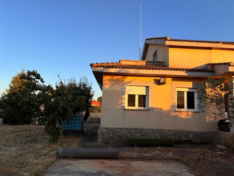 Foto e21e6a7f-92ea-4d77-91d0-e09663927ee8. Chalet dans calzada vieja 12 dans Calvarrasa de Arriba