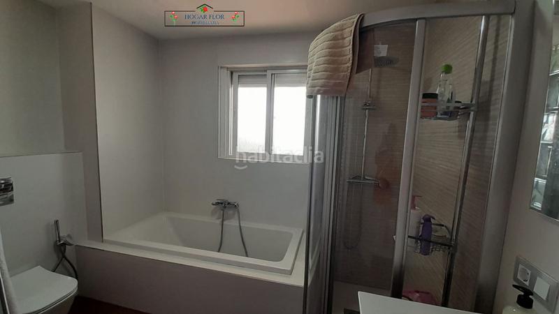 Foto 0166bce4-34e9-47fe-9cb2-2b47a87143d9. Chalet avec chauffage parking piscine dans Villamayor