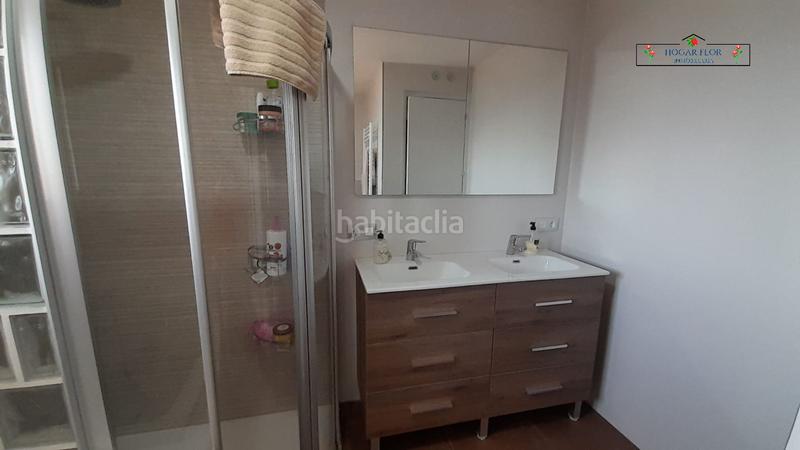 Foto 02d02a5c-5f82-442b-82bf-b483f6752eed. Chalet avec chauffage parking piscine dans Villamayor