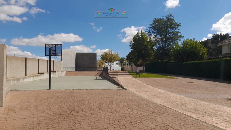 Foto 3958533e-741d-4a42-b588-de332a6707e8. Chalet avec chauffage parking piscine dans Villamayor