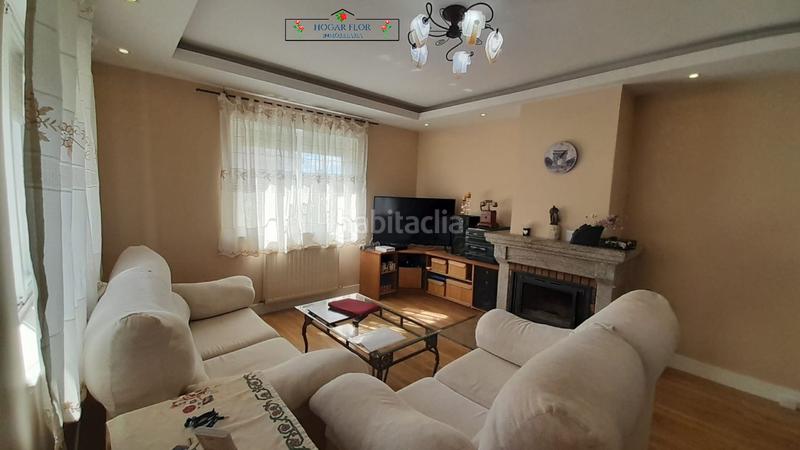 Foto 8340b211-a50a-4e76-b64e-57d0c6024766. Chalet avec chauffage parking piscine dans Villamayor