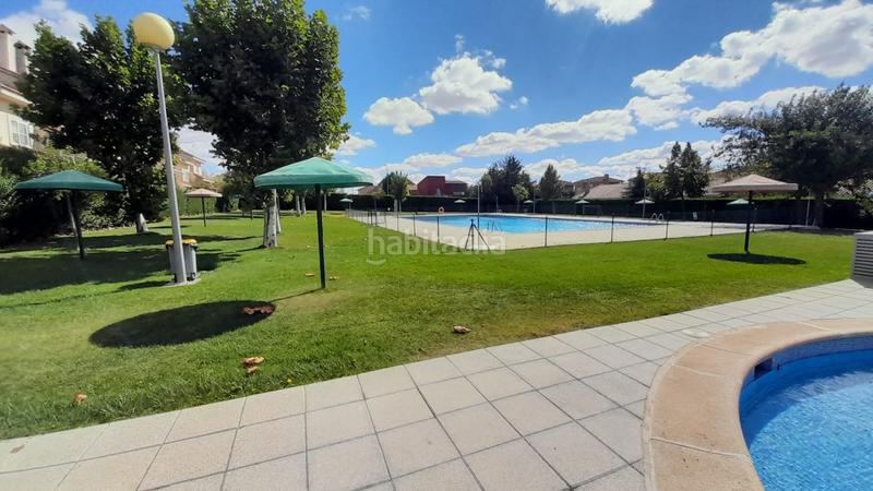 Foto ca88e873-2609-43f9-a6e9-4e6b8d6de483. Chalet avec chauffage parking piscine dans Villamayor