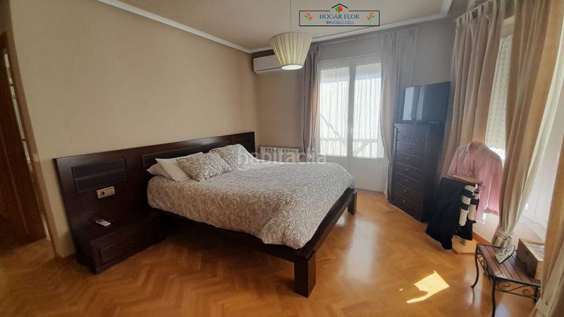 Foto 22cda919-50b8-4031-9626-97914e1a7e65. Chalet con riscaldamento parcheggio piscina in Santa Marta de Tormes