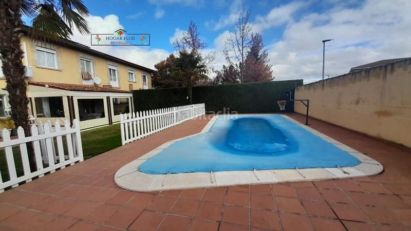 Foto 58750b14-4213-4710-8cd2-c9e76c4e1588. Chalet con riscaldamento parcheggio piscina in Santa Marta de Tormes