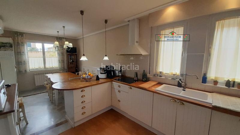 Foto 9e92242e-8f1e-4ca2-894e-4650c7b24c09. Chalet con riscaldamento parcheggio piscina in Santa Marta de Tormes