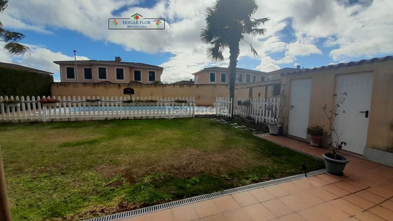 Foto b5e910f5-af39-445a-8542-c46c5a35d8e9. Chalet con riscaldamento parcheggio piscina in Santa Marta de Tormes