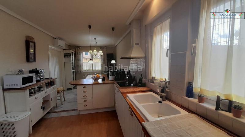 Foto c47d900b-2516-4df3-8962-1ef5b6a19784. Chalet con riscaldamento parcheggio piscina in Santa Marta de Tormes