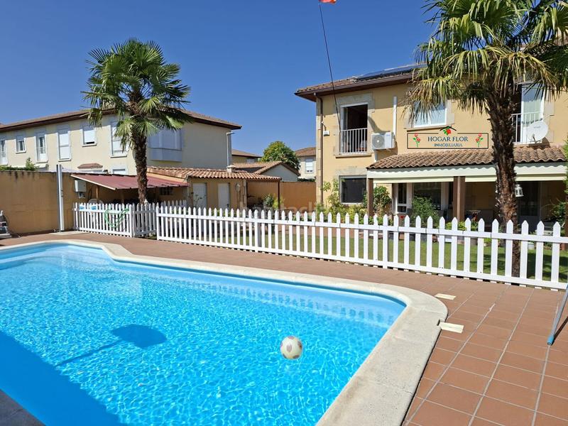 Foto db935eaa-b031-4300-a76e-eb6307c07f73. Chalet con riscaldamento parcheggio piscina in Santa Marta de Tormes