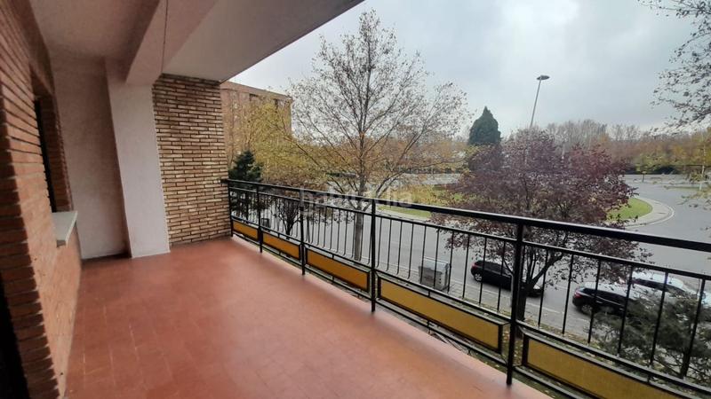 Foto b9a927f1-e41e-469f-b33a-edd80cd7df56. Piso  en venta en fco. anaya, 3 dormitorios. en Salamanca