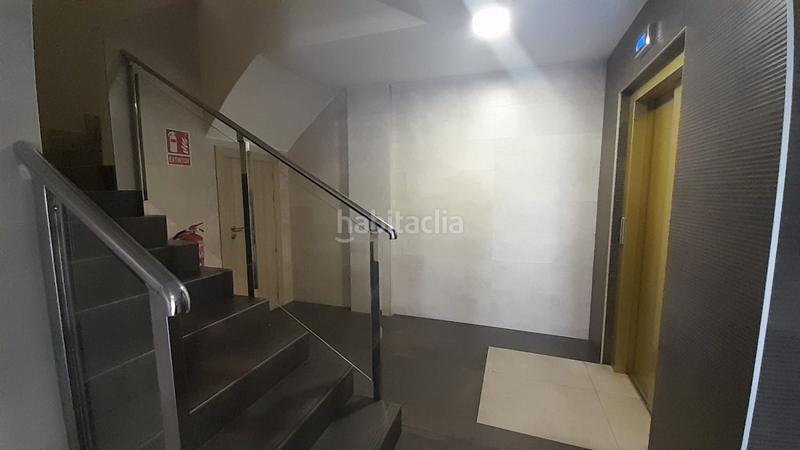 Foto e50b097a-ab10-447f-a75e-f4bb3adb50d8. Piso  en venta en fco. anaya, 3 dormitorios. en Salamanca