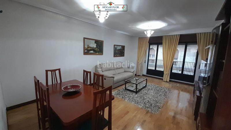 Foto 2d33f8a3-f186-4a28-b7bd-ad26418c5fd6. Piso  en venta en Centro, 4 dormitorios. en Centro Salamanca