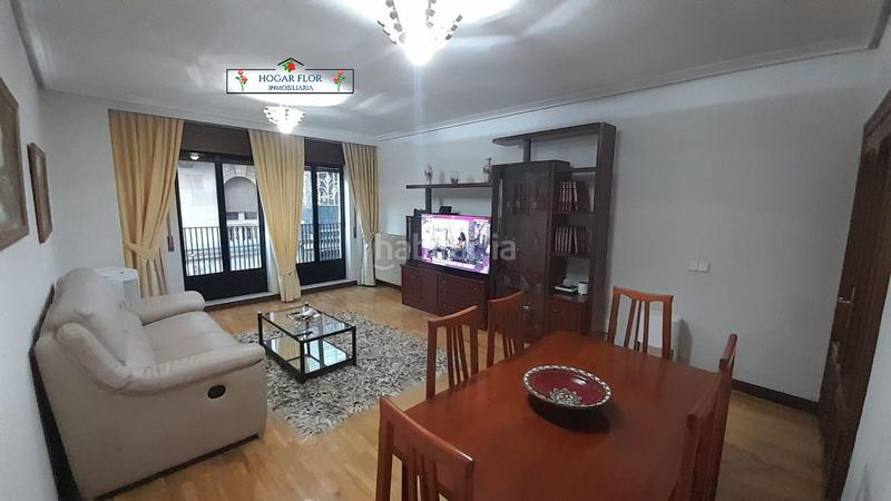Foto 9cff76e7-1c61-4cbc-ae36-87b67af582e6. Piso  en venta en Centro, 4 dormitorios. en Centro Salamanca