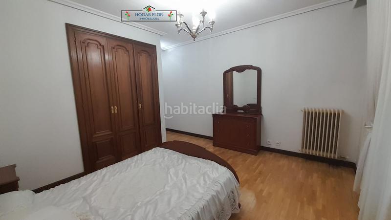 Foto f35d93f2-8d36-43ea-989f-712b5094ae36. Piso  en venta en Centro, 4 dormitorios. en Centro Salamanca