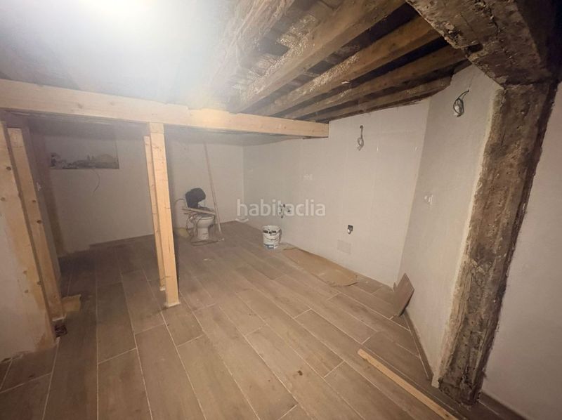Foto ba1a05bb-ce5a-48c6-8a0a-c4b8a89082c1. Casa a Miranda del Castañar