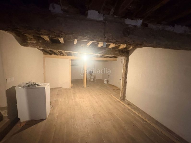 Foto d8ba20a7-e446-4a10-acea-be5c9b92c7a3. Casa a Miranda del Castañar