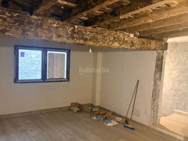 Foto e587780c-3062-4444-b701-b19df7dd2159. Casa a Miranda del Castañar