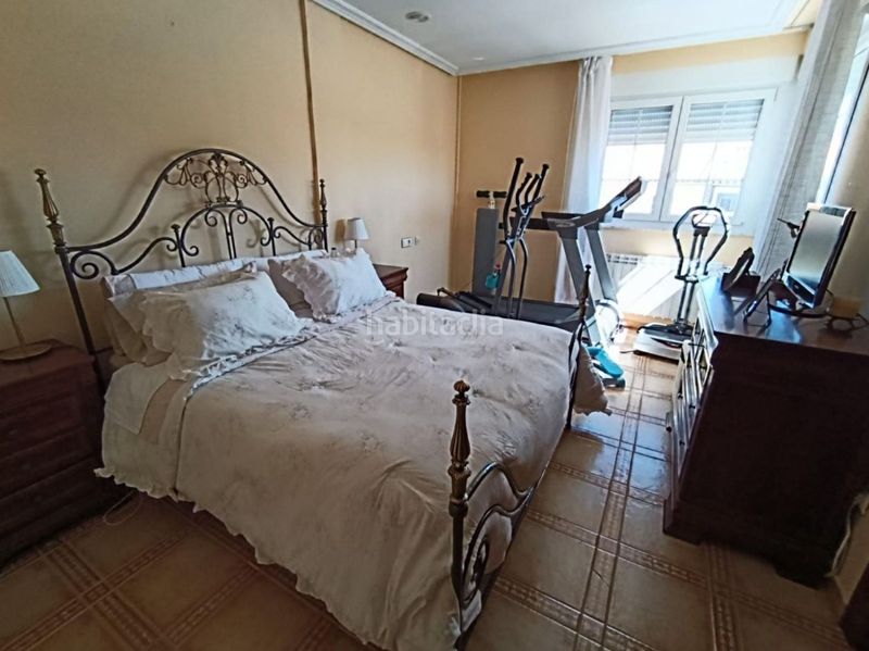 Foto 36442483-5624-4cb5-a1b6-e57975684bd9. Chalet  en venta en mozarbez, 4 dormitorios. en Mozárbez