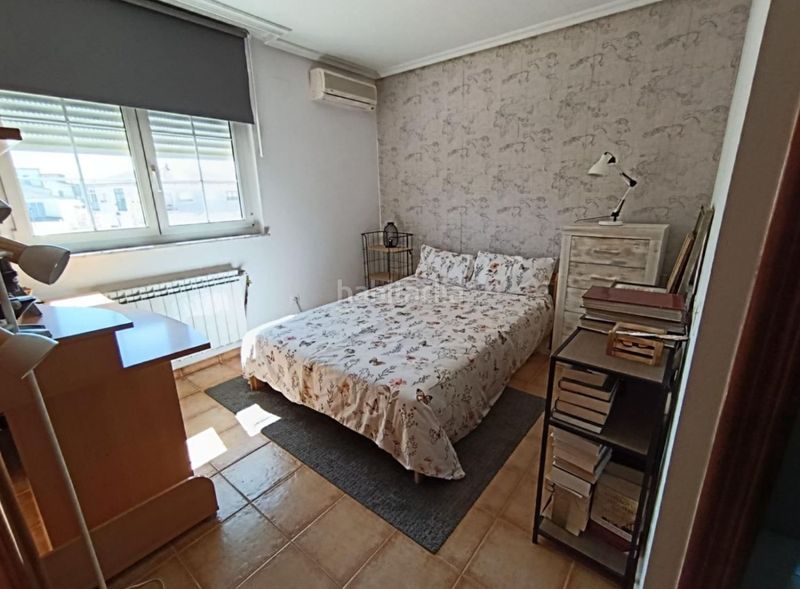 Foto 718c407d-4f26-4ae0-8964-64367e5ec0e9. Chalet  en venta en mozarbez, 4 dormitorios. en Mozárbez