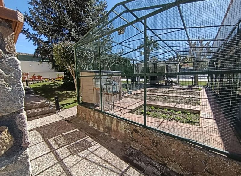 Foto 8ce1c1ca-a623-4717-a37b-3e0ce6f27e1b. Chalet  en venta en mozarbez, 4 dormitorios. en Mozárbez