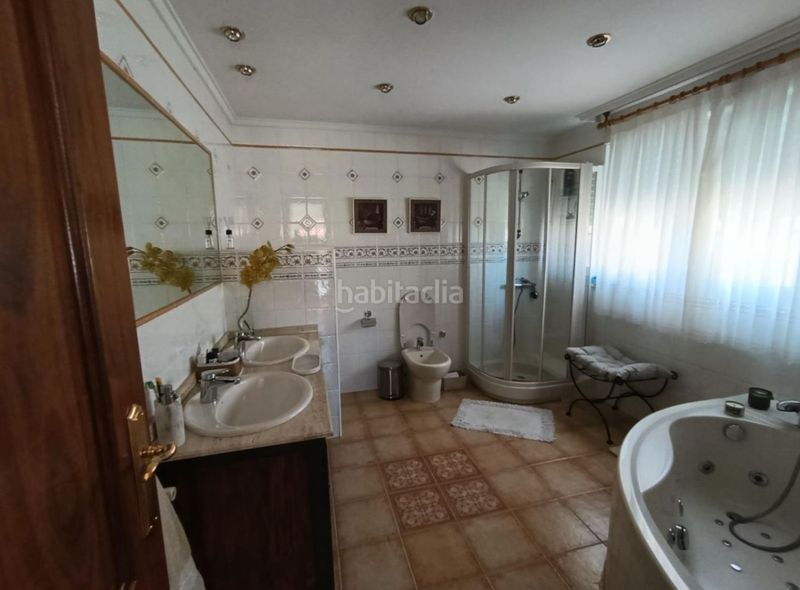 Foto b63605fe-a0af-44f0-912b-a0b5219a1b51. Chalet  en venta en mozarbez, 4 dormitorios. en Mozárbez
