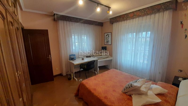 Foto 2f02ba13-8f07-4127-83b7-7104adfba999. Casa adossada amb calefacció aparcament piscina a Santa Marta de Tormes