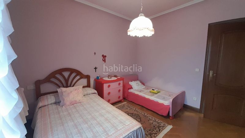 Foto 3222784c-828c-4379-b808-2f62de49dd85. Casa adossada amb calefacció aparcament piscina a Santa Marta de Tormes