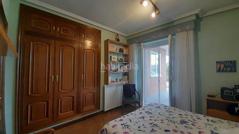 Foto 5e7d34cb-3954-4a7c-9842-04dd129c0060. Casa adossada amb calefacció aparcament piscina a Santa Marta de Tormes